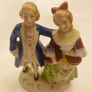 Romantic couple in embrace made in Occupied Japan 1940’s enamel gold detailing